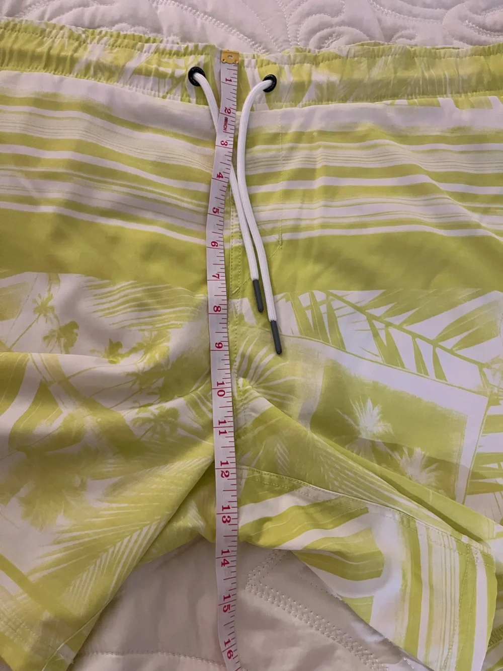 Spyder Men's Lime Green Palm-Print Swim Trunks size Large